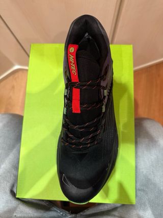 Zapatillas Montaña Hi-Tec Negras y Verdes 47
