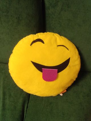 4 Cojines Emoji muy suaves, con relleno