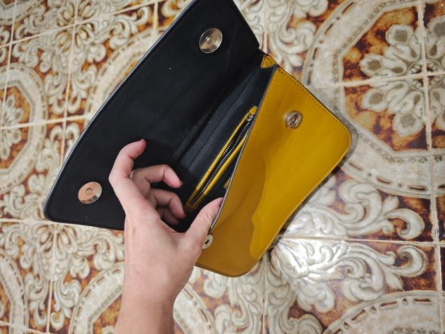 Bolso Parfois Mostaza Cadena Plata