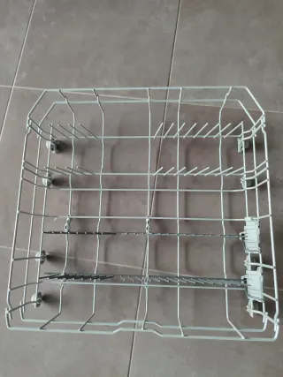 Cesto inferior lavavajillas