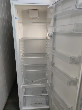 Frigorífico Indesit 189x60cm A++ con Garantía