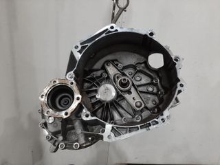 Seat Arona Mk1 2023 1,0 L gasolina 6 velocidades caja de cambios manual tipo 27,607 Kilómetros