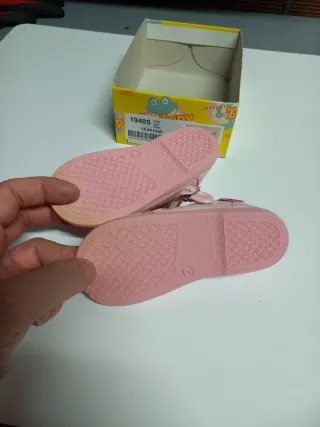 Zapatilla niña rosa talla 24