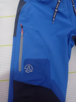 Pantalón trekking TERNUA T14.
