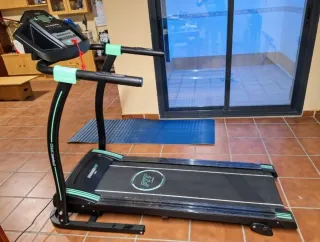 Cinta de Correr FIT Negra y Verde