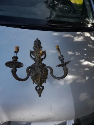 Lámpara de latón antigua ,a restaurar.