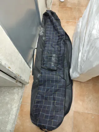 Tabla Snowboard Burton y botas DC