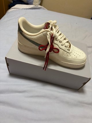 Nike Air Force 1 '07 Talla 43