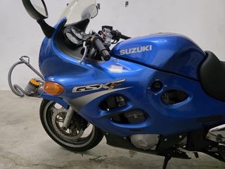 Suzuki GSX600F Azul