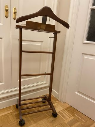 Galán de noche de madera