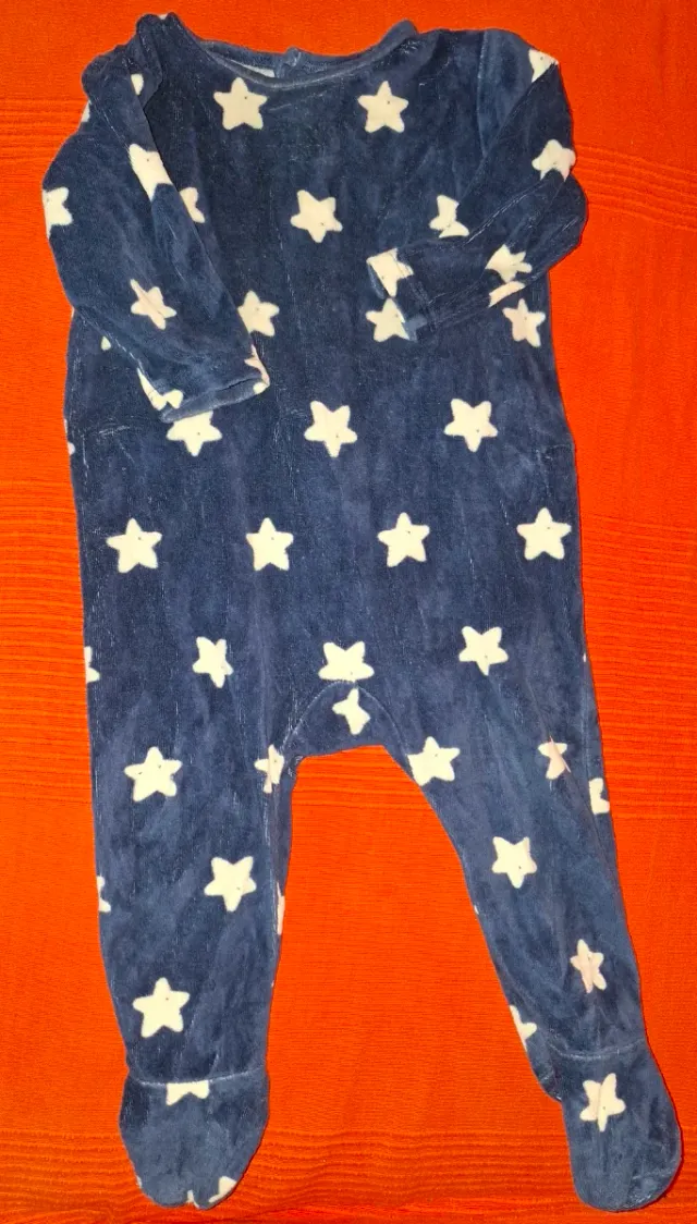 Lote 4 pijamas invierno 9-12 meses