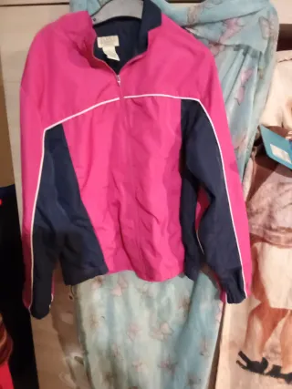 Giacca sportiva fucsia e blu