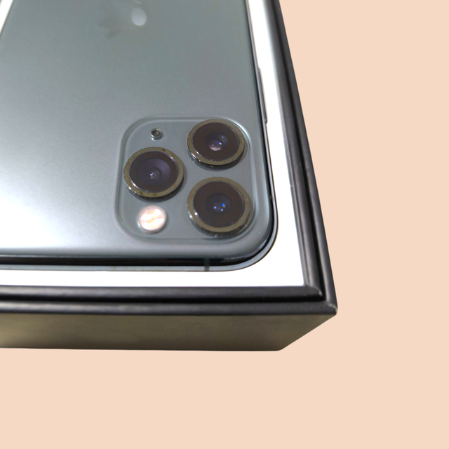 iPhone 11 Pro Verde Notte / 64GB - Come nuovo