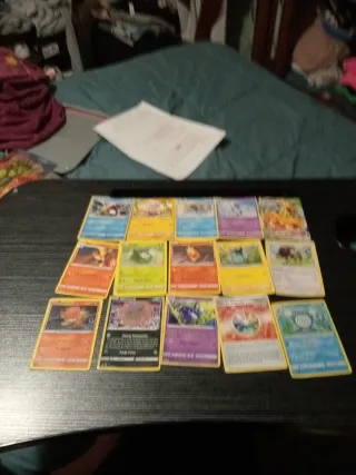 Confezione da 15 carte Pokémon