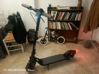 Patinete Eléctrico Negro