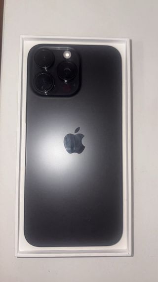 iPhone 15 Pro Max Negro
