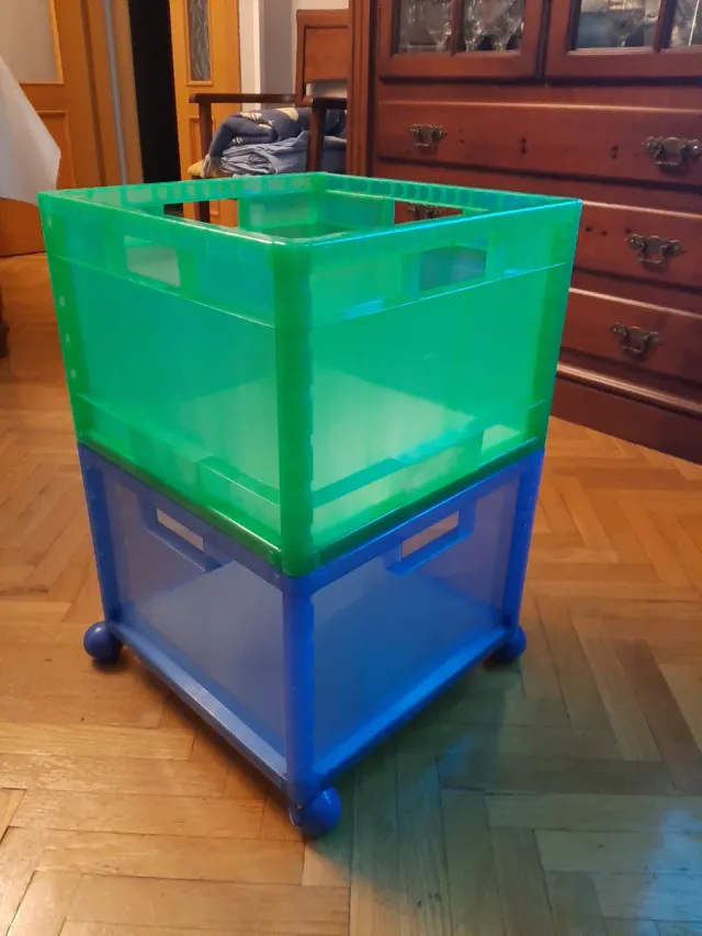 Cajoneras apilables de plástico