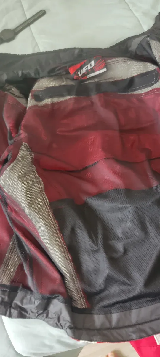 Chaqueta Enduro UFO Talla L Roja/Blanca