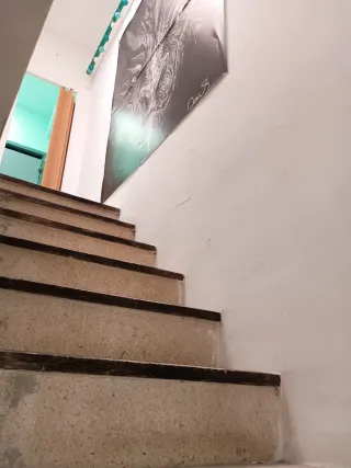 Local  280m² PARTICULAR