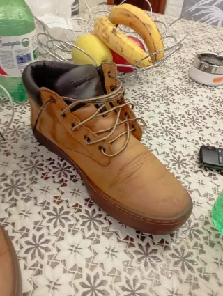 Scarpe Timberland beige/marrone