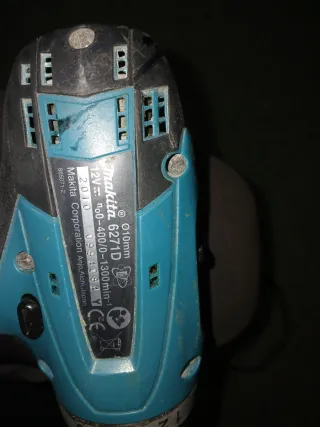 Taladro Atornillador Makita 6271D 12V