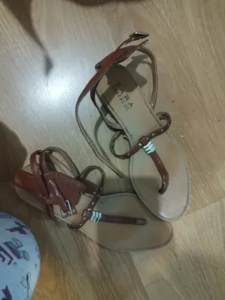 Sandalias Zara Marrones