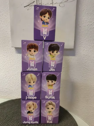 Muñecos Tiny Tan BTS McDonald's