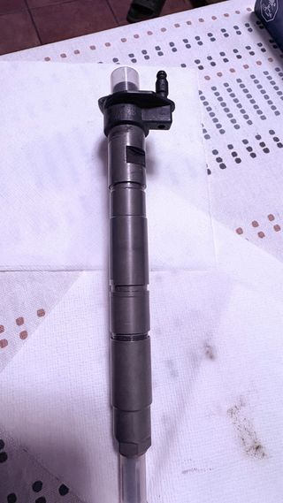 Inyector Bosch 059130277 AB