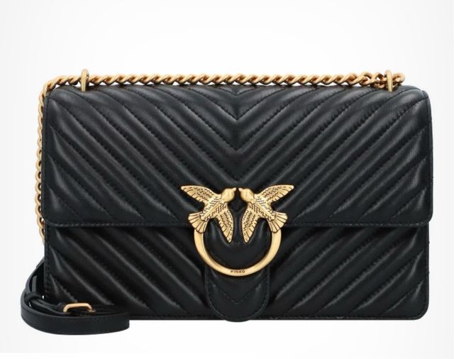 Bolso Pinko negro con cadena dorada