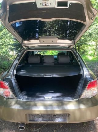 Subaru Impreza  2.0R Automático — Se ve como nuevo