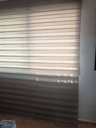 Estor Día y Noche gris/blanco