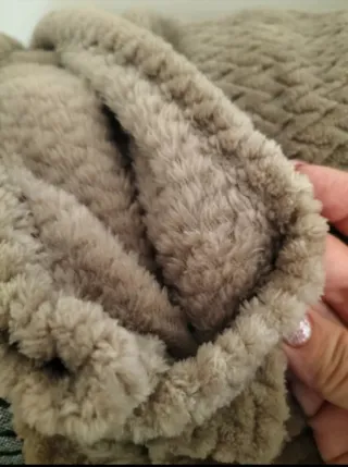 Manta Victorio & Lucchino Beige.