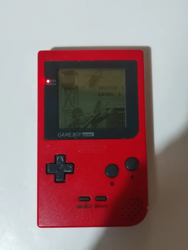 Game Boy Pocket Rojo + 3 Juegos
