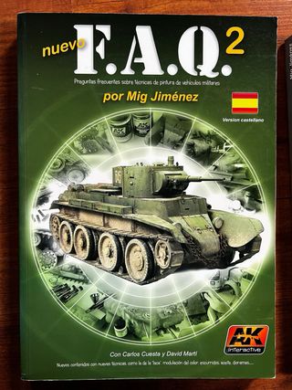 Domande frequenti sui libri di pittura per veicoli militari Mig AK 