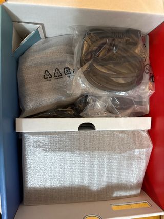 Nintendo Switch Sport Set con funda + juego AC