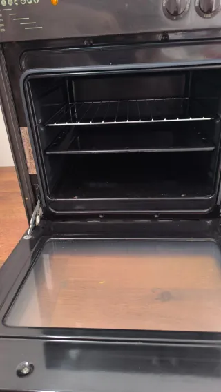 HORNO CORBERO EN BUEN ESTADO