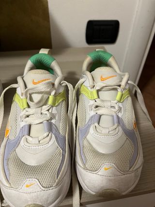 Scarpe Nike Donna Arancioni e Bianche