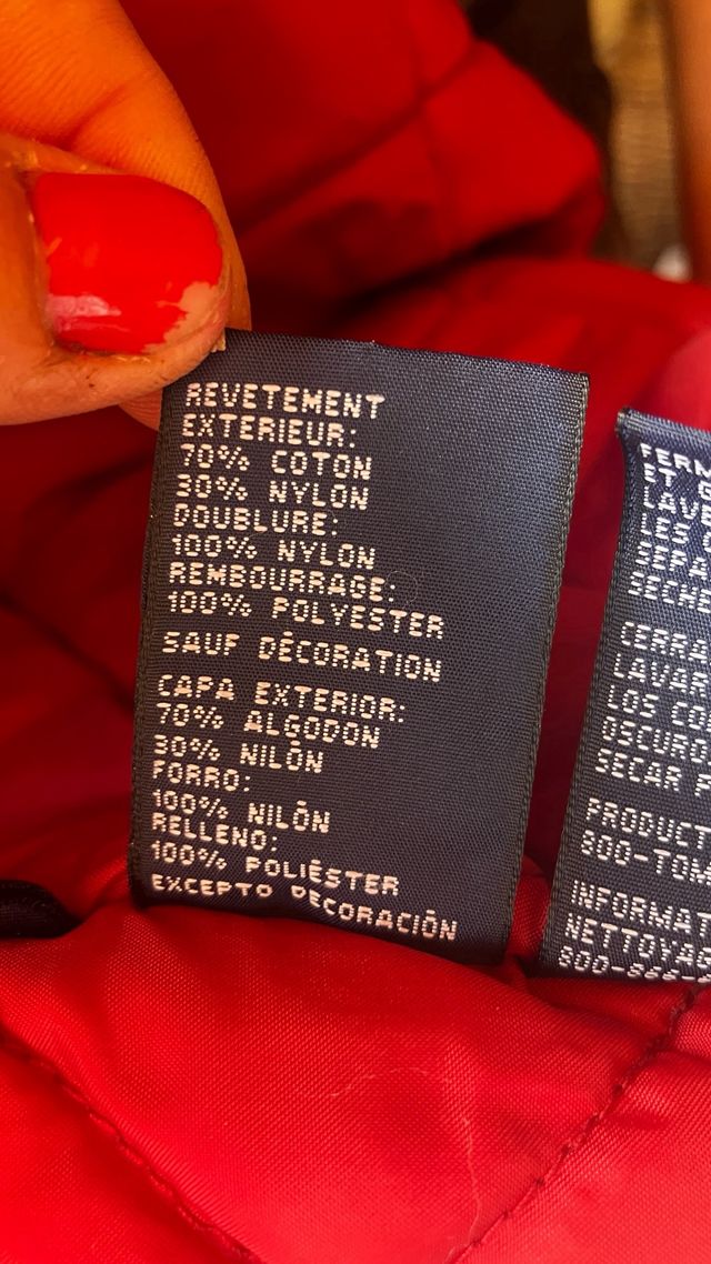 Chaqueta Tommy Hilfiger Negra y Roja