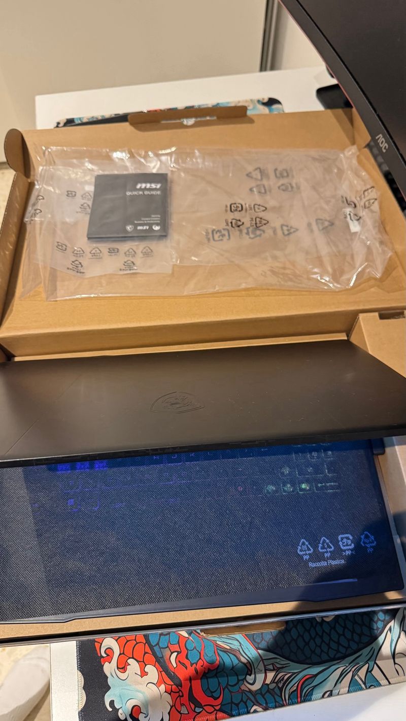 Portátil MSI Katana 17 RTX 4070 afbeelding 7
