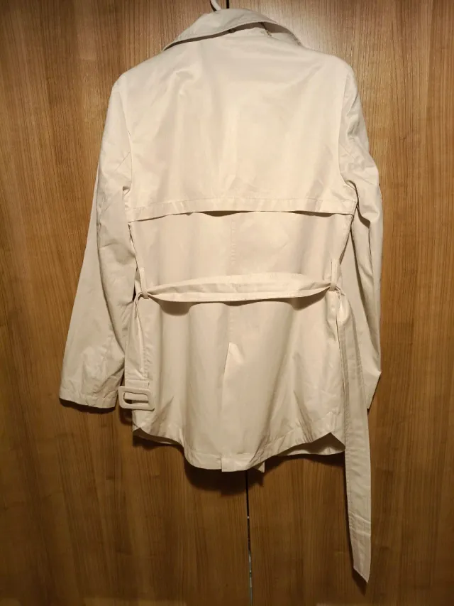 Gabardina Beige Stradivarius Talla M