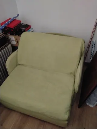 Sillón cama verde tela