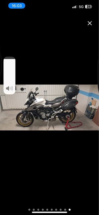 Moto MV Agusta stradale 800