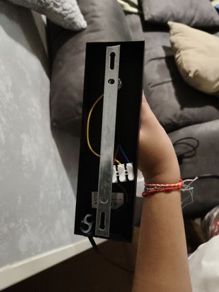 Aplique de pared madera y metal