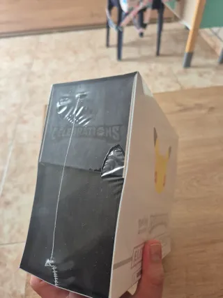 Pokemon Celebrations Elite Trainer Box (ETB)