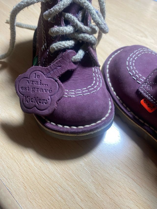 Botas Kickers Talla 23 Moradas
