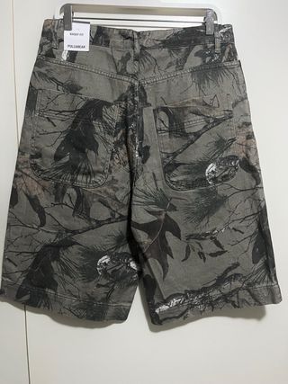 Bermuda Pull&Bear Camuflaje Talla 40