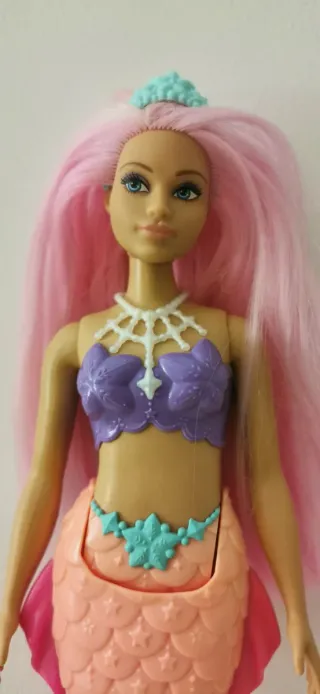 Bambola sirena rosa Barbie
