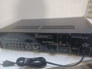 Amplificador AKAI AA-5210 Vintage