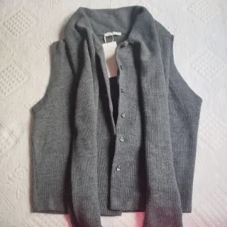 SIN ESTRENAR: Zara chaleco talla S