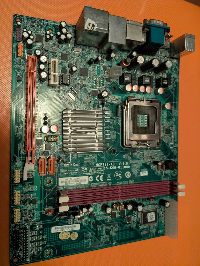 Placa Base Acer x1800 MCP73T-AD socket 775